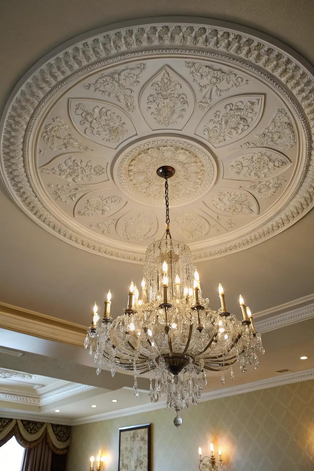 Ceiling medallions add a touch of grandeur.