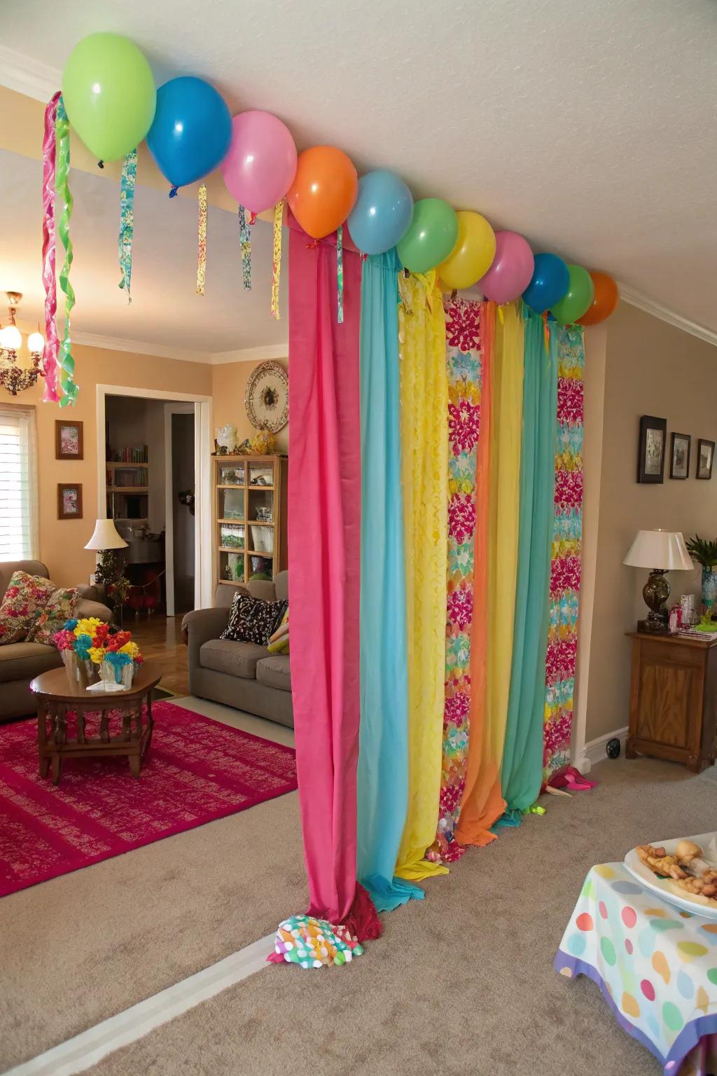 Create memorable times with an impressive party backdrop.